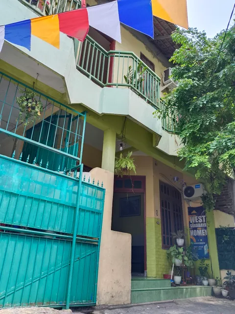 West Surabaya Homey - Syariah