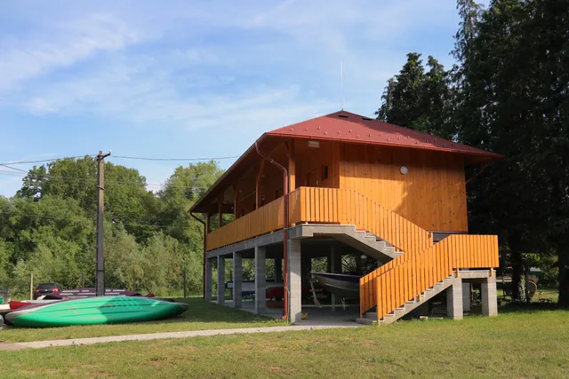 Körmendi Bárkaház