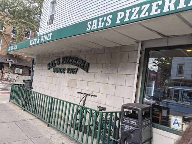 Sal's Pizzeria