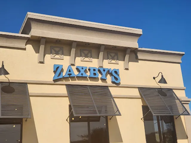 Zaxbys Chicken Fingers & Buffalo Wings