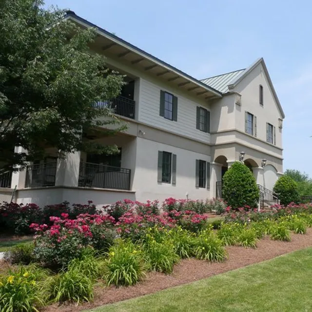 Huntcliff River Club