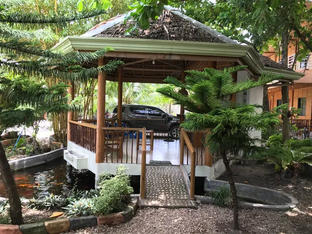 Oslob New Village Lodge