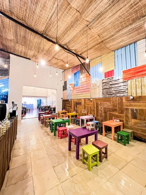 គុយទាវទូកលើគោក-Kouy Teav Touk Leu Kork