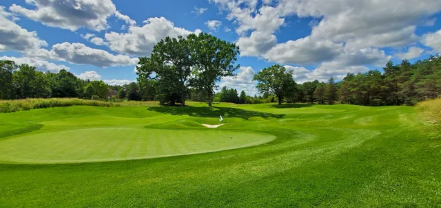 Tullymore Golf Resort