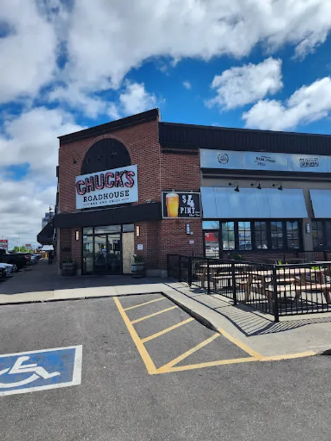 Chuck’s Roadhouse Bar & Grill