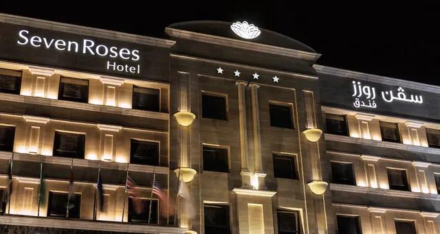 Seven Roses Hotel