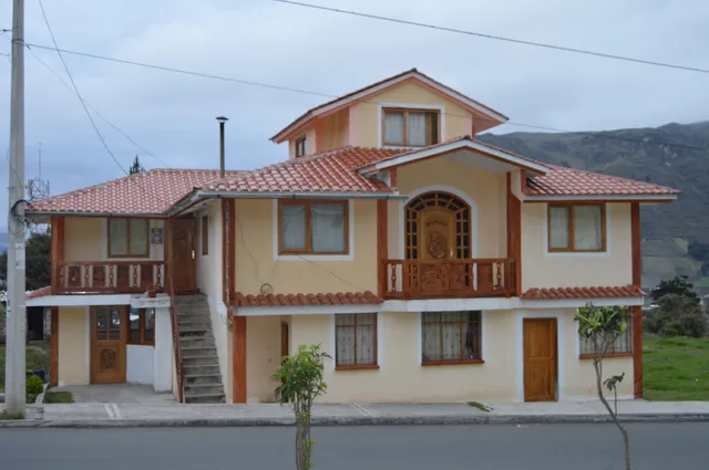 Kuyllur Ñán Quilotoa