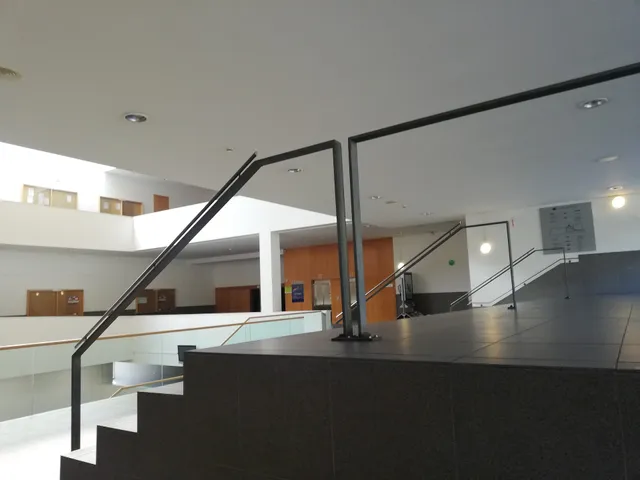 UDC ~ Faculdade de Economía e Empresa