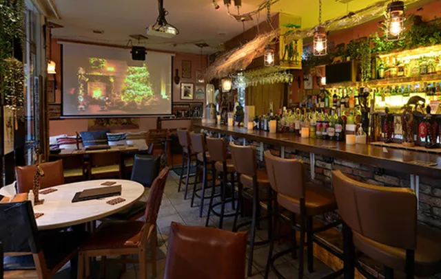 アフリカン・レストランバー de'Afrique（ディアフリック）自由が丘