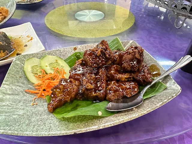 BBQ King Seafood • Jalan Song