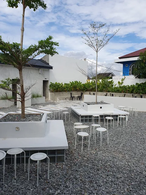 Samula Coffee & Eatery