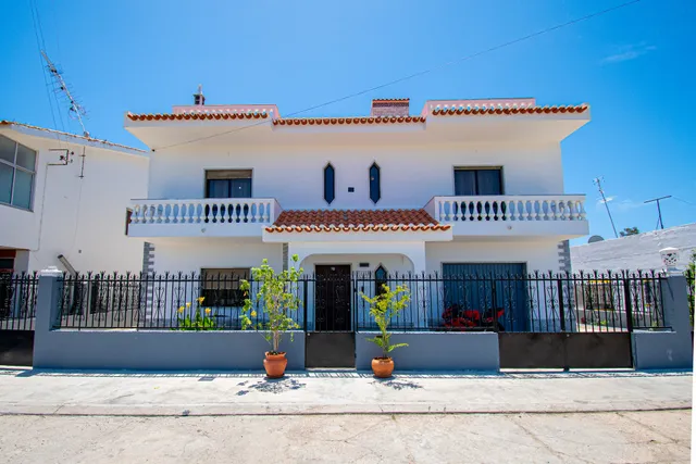 UFitness Hotel Retreat Guesthouse