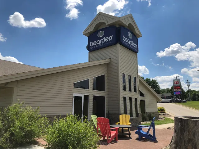 Boarders Inn & Suites by Cobblestone Hotels - Fayette