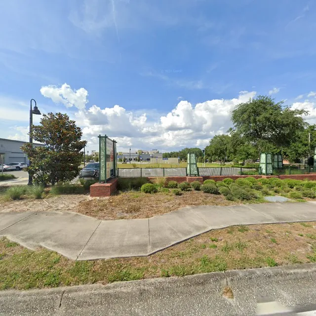 Ford's Roadside Express - Oviedo