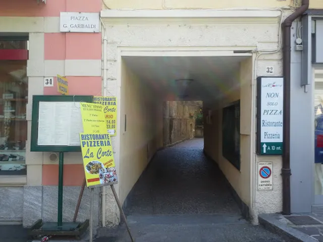 Ristorante Pizzeria La Corte