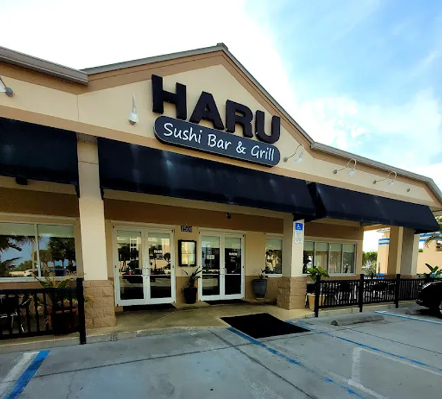 Haru Sushi Bar & Grill