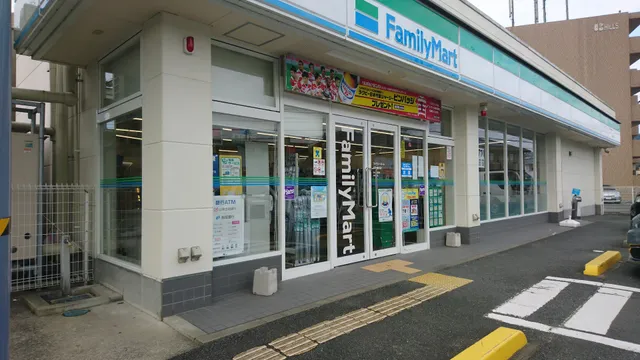 FamilyMart Tottori Kokufu