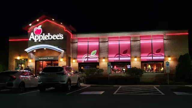 Applebee's Grill + Bar
