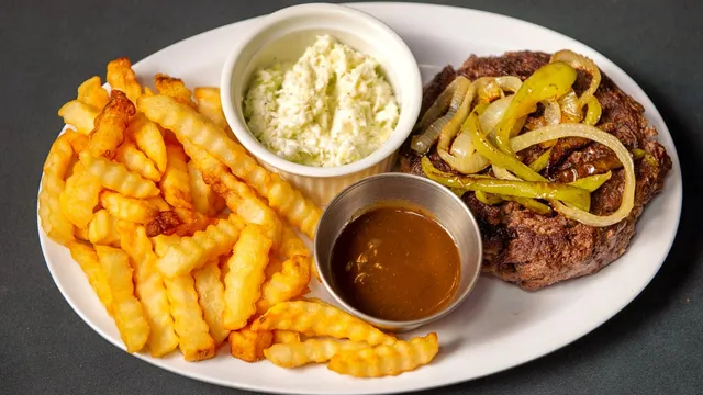 Skooters Bar & Grill