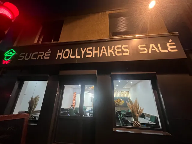 Hollyshakes