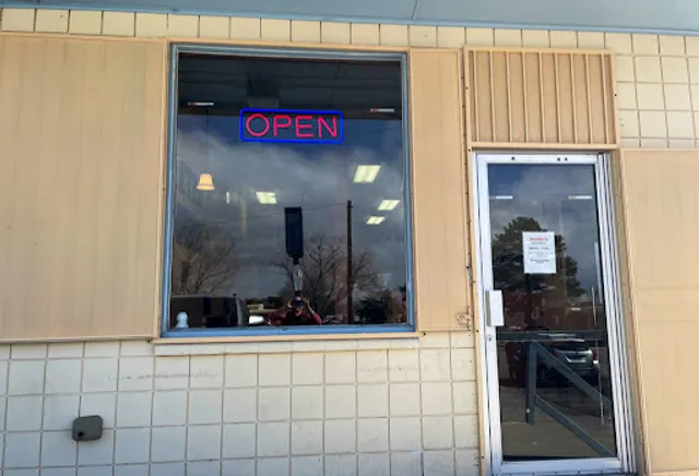 Metro Subs, Soup & Salad