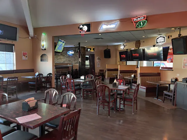 Cravings All Day Grill & Stats Sports Lounge