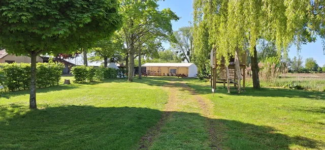 Camping Municipal De Gracay