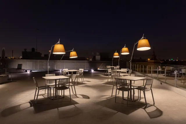 Hotel Macià Sevilla Kubb