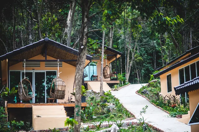 Samloem Laguna Resort