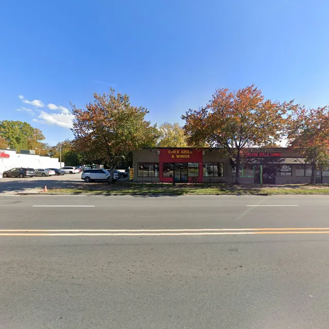 The Wing Bar (3128 The Plaza, Charlotte, NC 28205)