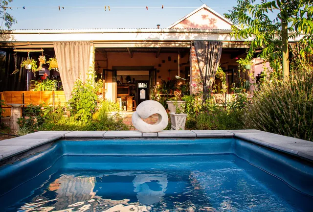 Ebonymoon Guest House