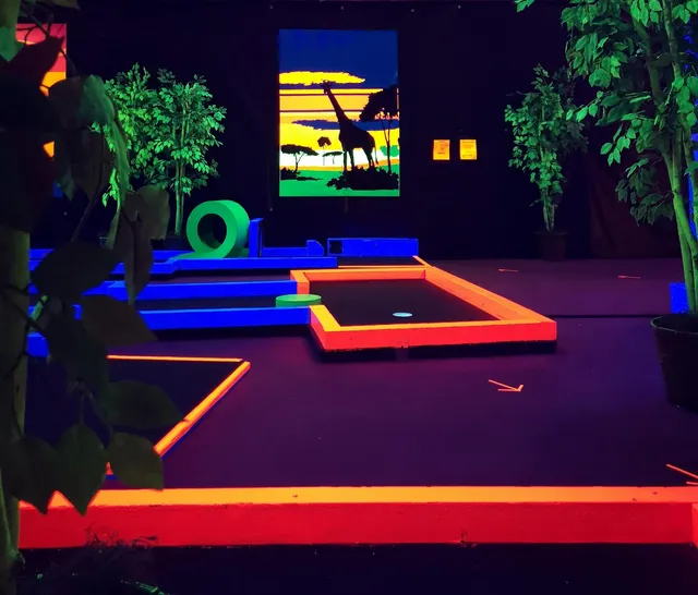 Glow Putt Mini Golf