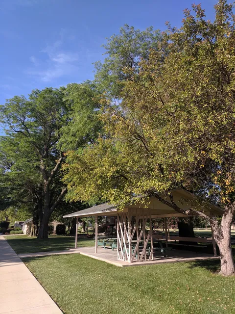 Van Doren Park / Bird City Park