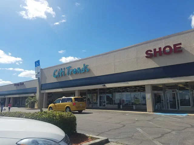 Town & Country Plaza