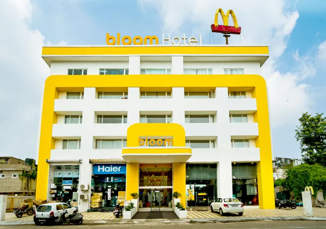 Bloom Hotel - Jammu