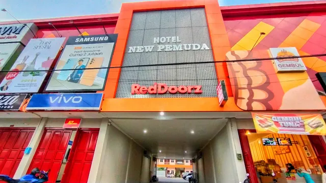 New Pemuda Hotel