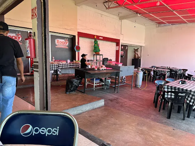 Rocky - Carnes asadas