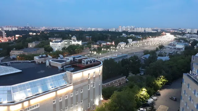 Professorskaya Gostinitsa, Niu Vshe