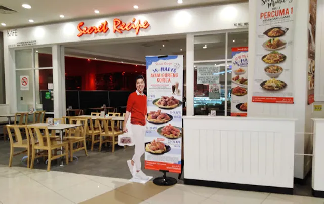 Secret Recipe AEON Mall Shah Alam