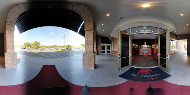 Red Elephant Pizza & Grill