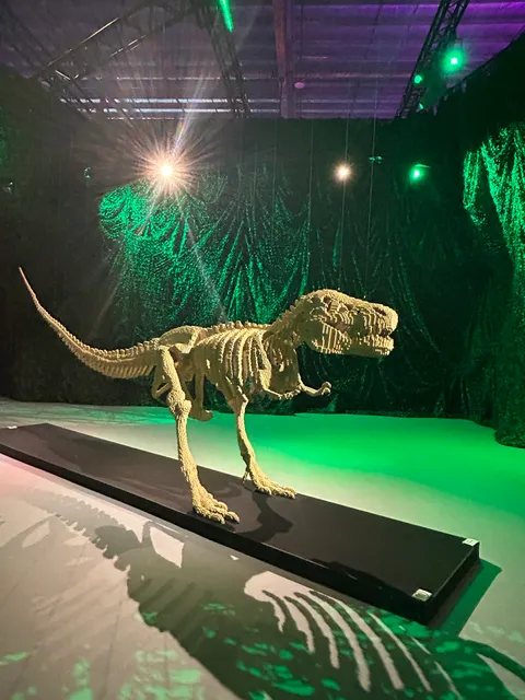 Singapore EXPO Hall 8-10