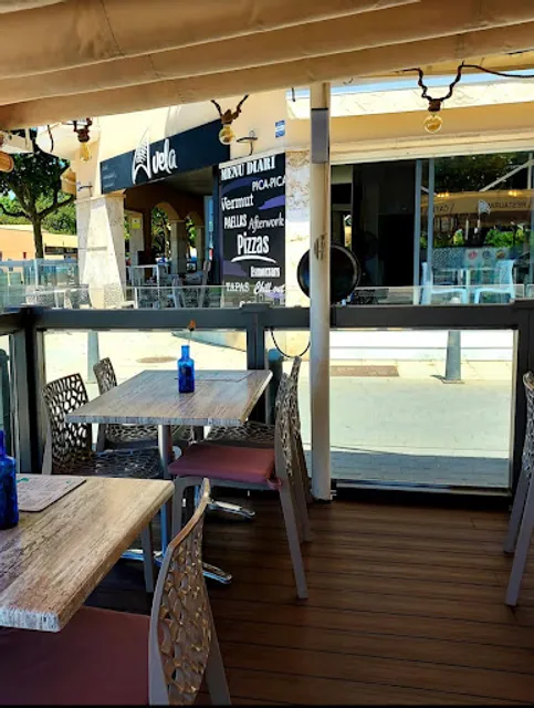 Vela \Cafè \ Restaurant \Take away