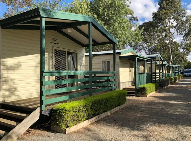 Tatura Cabin and Caravan Park