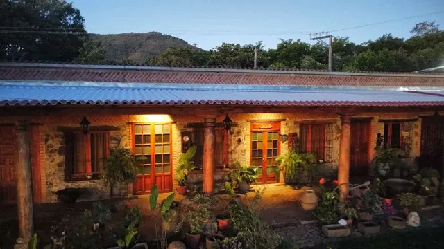 Los Cuatro Olivos Hotel Boutique