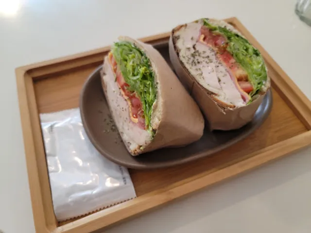 엘리스플레이스