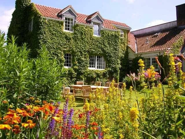 Pine Lodge Bed & Breakfast