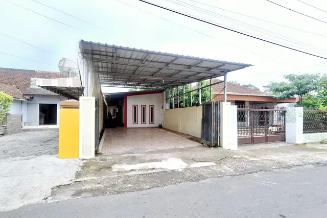 Reddoorz New Melati near Stasiun Blitar