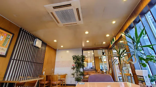 モスバーガー下館店