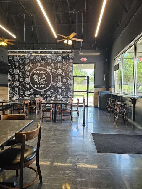 STOP-N-GO GYROS—DRIVE THRU