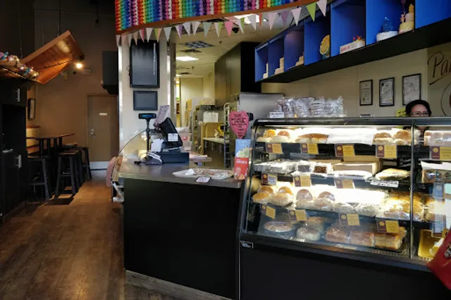 Goldilocks Bake Shop (Canada) Vancouver